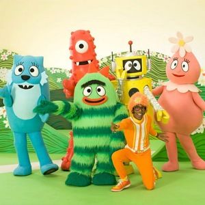 Meet your Posher, Isabella